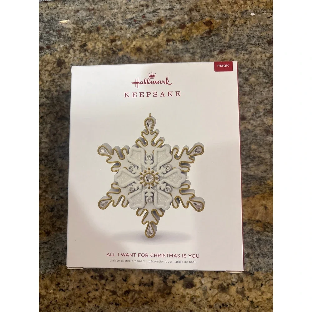 Hallmark Keepsake‎ Ornament Lot 2018 2019 Ford 1940 Snowflake Musical Exclusive
